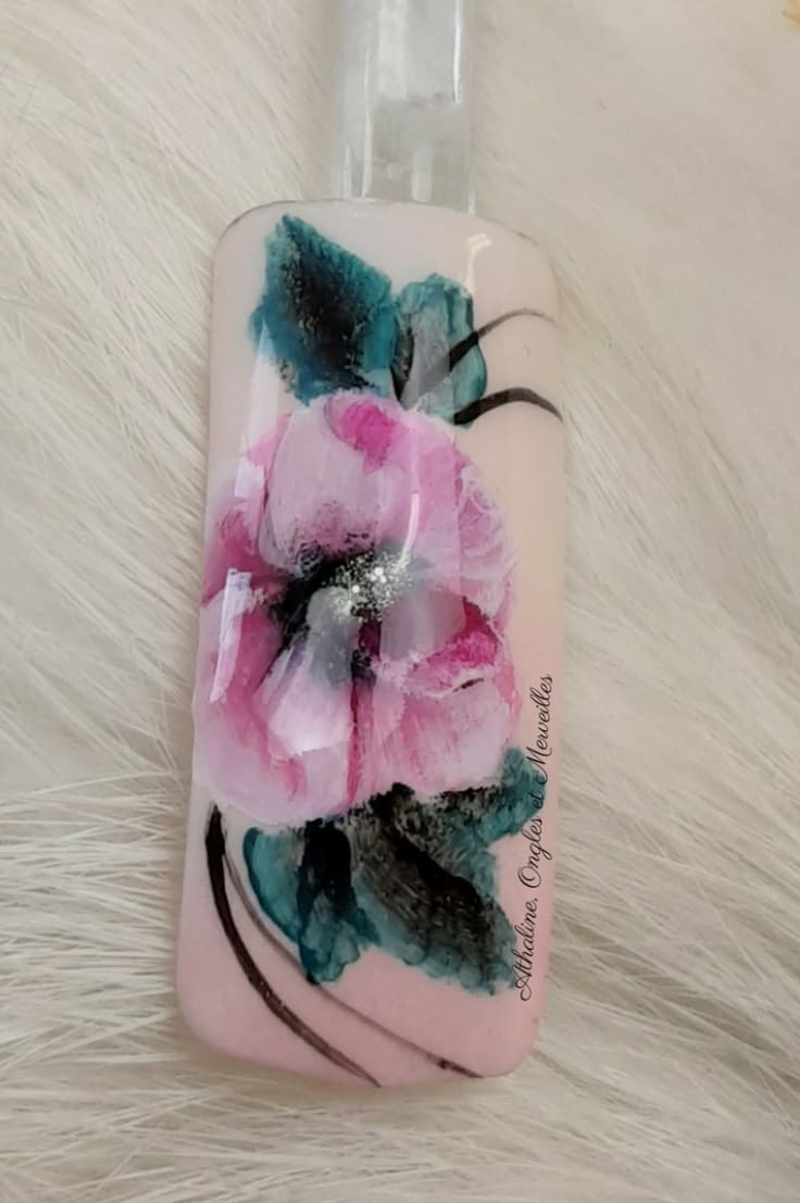 Athaline Ongles et Merveilles Bazoilles